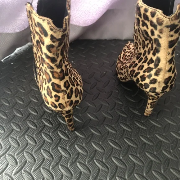 Leopard boots - Picture 2 of 6